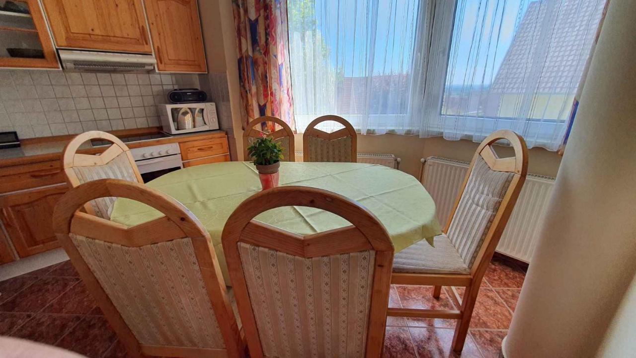Apartment In Fonyod/Balaton 18580 Экстерьер фото