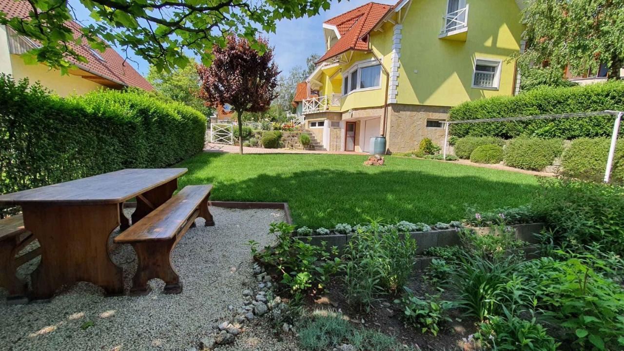 Apartment In Fonyod/Balaton 18580 Экстерьер фото